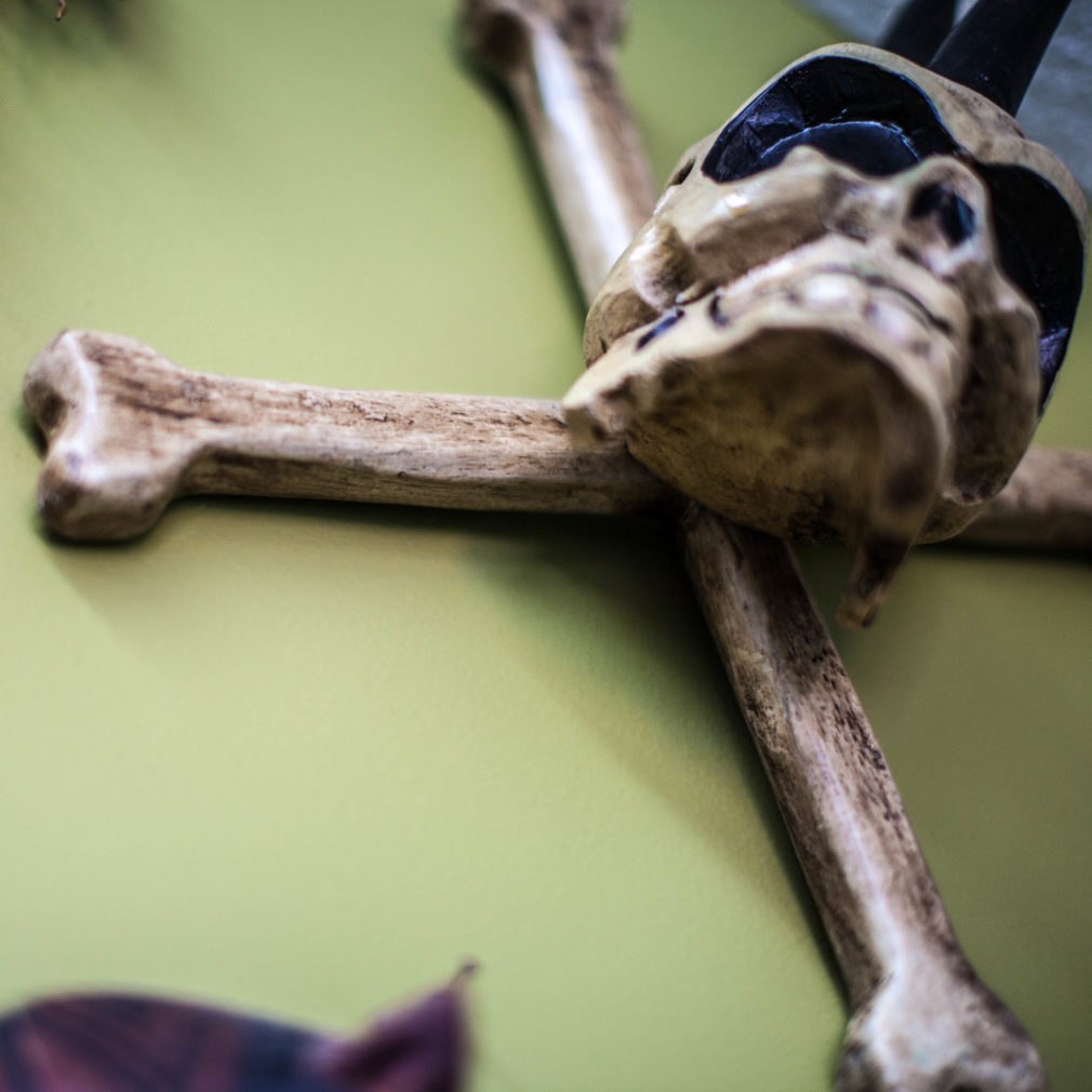 The Ace and Sword Tattoo Parlour Etobicoke Longbranch Toronto Skull and Cross Bones
