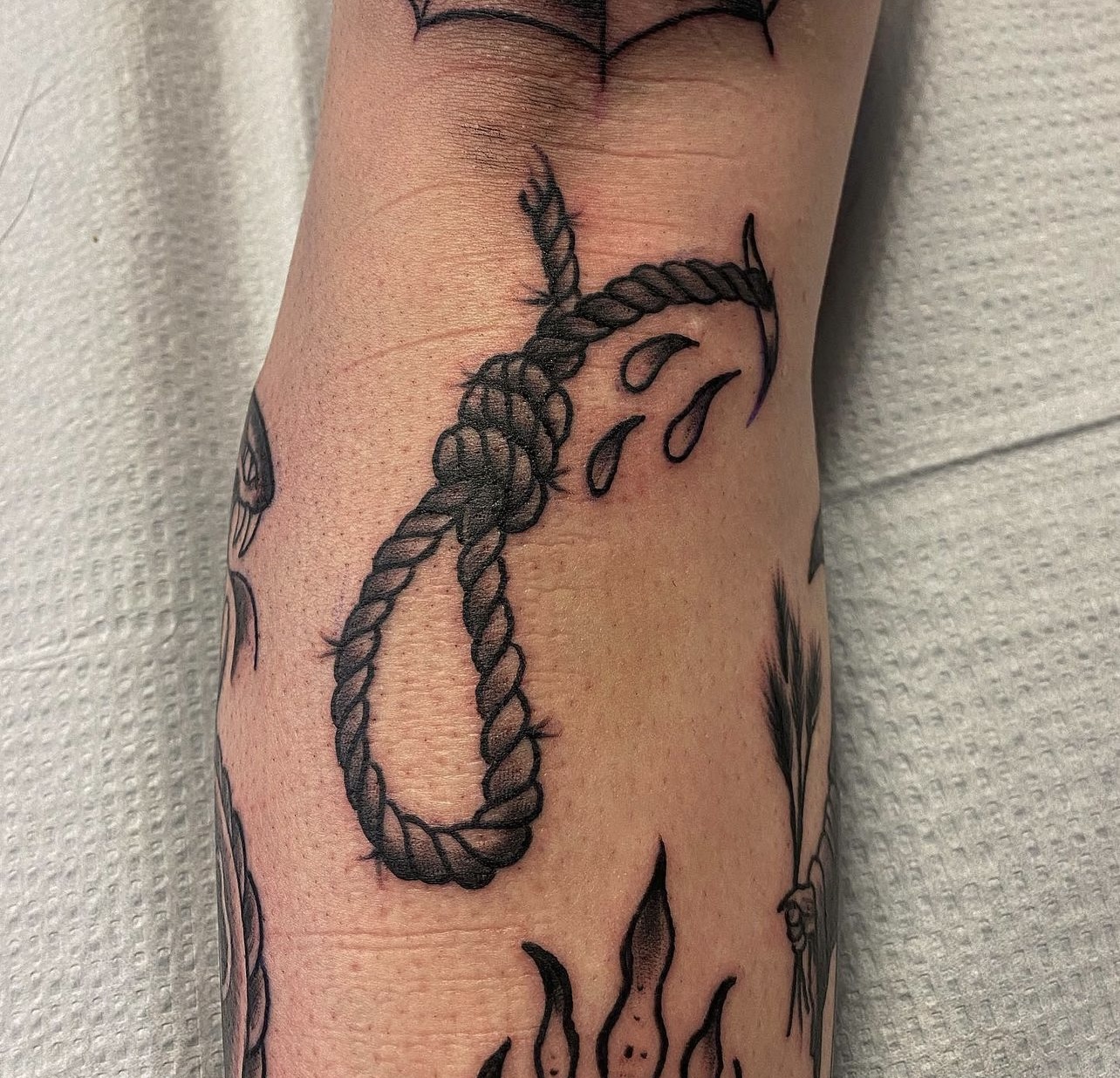 Noose Tattoo Meaning Details Of 10+ Videos & 69 Images